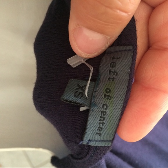 🥰🥰 {Anthro} Left of Center Peplum Top - Picture 8 of 8